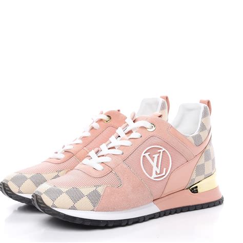 louis vuitton run away pink